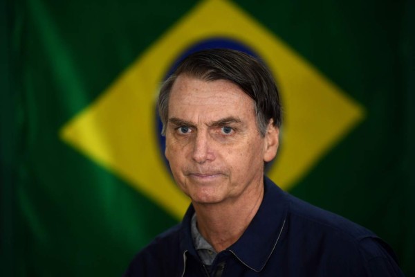 Facebook elimina cuentas y páginas vinculadas a un grupo afín a Bolsonaro