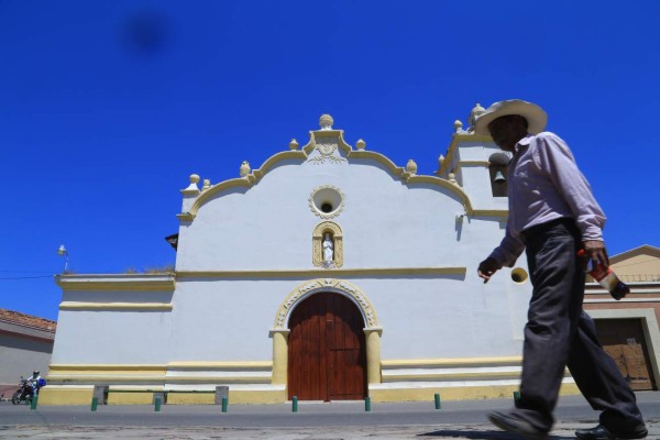 Iglesias católicas, santuarios de la fe y del arte