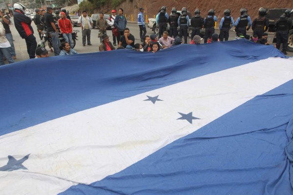 Hondureños no atienden llamado a paro nacional en Honduras