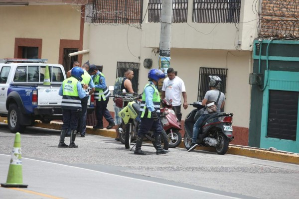 Barrida en Tránsito: se van los primeros 61 policías