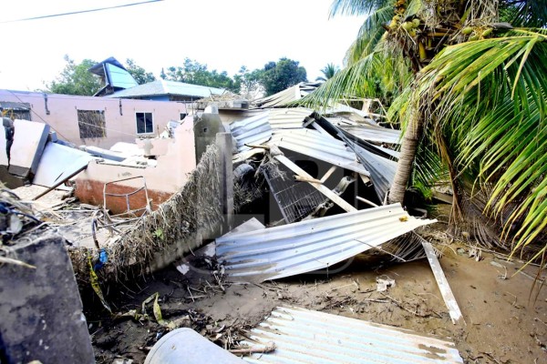 Inhabitables quedan nueve aldeas de La Lima tras tormentas