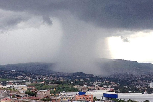 Presencia de lluvias extiende alerta verde a 10 departamentos de Honduras