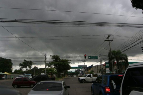 Posibilidad de fuertes lluvias y granizo en San Pedro Sula