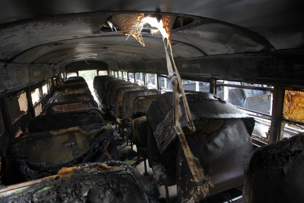 Dos autobuses fueron incendiados en Valle de Ángeles, Francisco Morazán