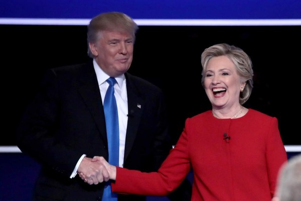 Hillary resistió a los ataques de Trump en primer debate