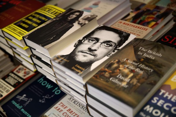 SAN FRANCISCO, CALIFORNIA - SEPTEMBER 17: Newly released 'Permanent Record' by Edward Snowden is displayed on a shelf at Books Inc. on September 17, 2019 in San Francisco, California. The U.S. Justice Department has filed suit against Snowden, a former Central Intelligence Agency employee and contractor for the National Security Agency, alleging the book violates non-disclosure agreements. Justin Sullivan/Getty Images/AFP== FOR NEWSPAPERS, INTERNET, TELCOS & TELEVISION USE ONLY ==