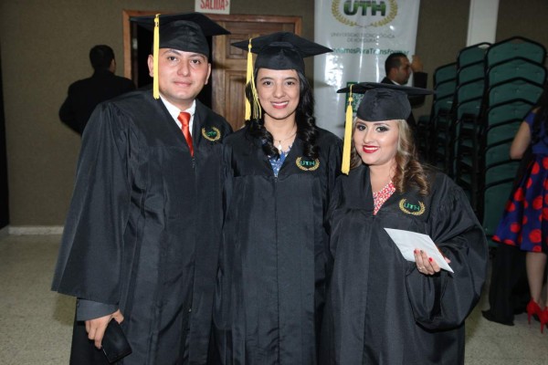 Graduación de la Universidad Tecnológica de Honduras