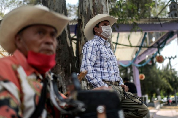 Ciudad de México implementa uso obligatorio de mascarillas por COVID-19
