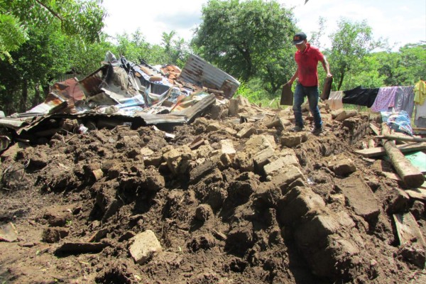 Lluvias dejan seis muertos y decenas de daminificados en Honduras