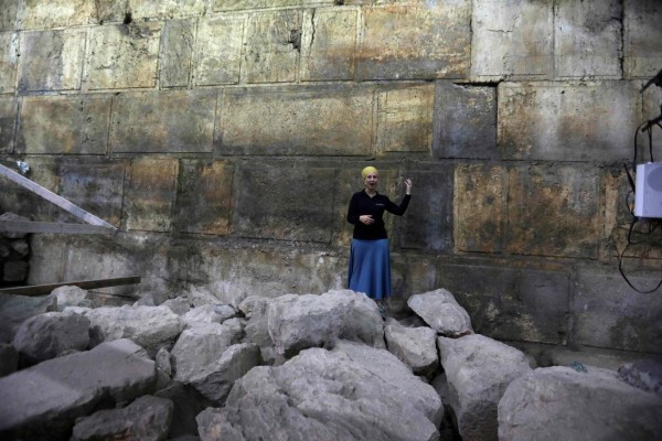 Descubren parte oculta del Muro de los Lamentos