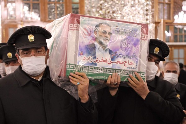Irán jura vengar el asesinato del científico que dirigía su programa nuclear