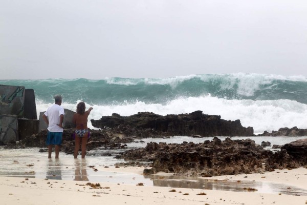 México espera segundo embate de la tormenta Franklin