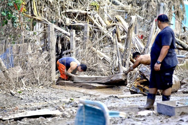 Inhabitables quedan nueve aldeas de La Lima tras tormentas