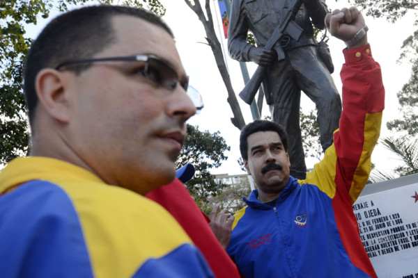 Así llegó la hija de Hugo Chávez a la toma de posesión en Honduras