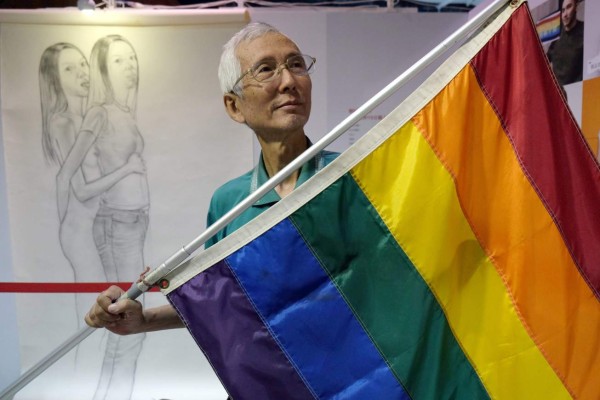 Taiwán a la espera de fallo crucial sobre uniones gay