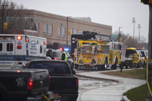 Tiroteo en escuela de Maryland deja un muerto y varios heridos 