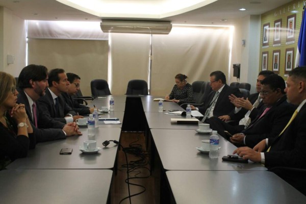 Misión de Observación Electoral de la OEA llega a Honduras