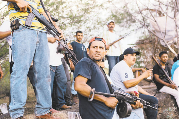 México: los campesinos vs. los narcos