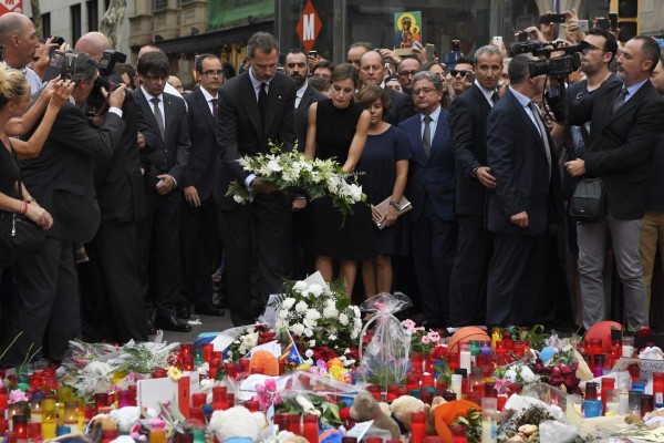 Intensifican búsqueda de terrorista de Las Ramblas