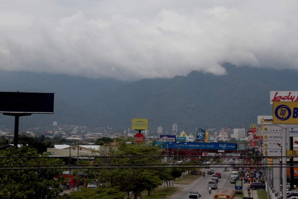 Clima fresco y lluvias, el pronóstico de este domingo en Honduras