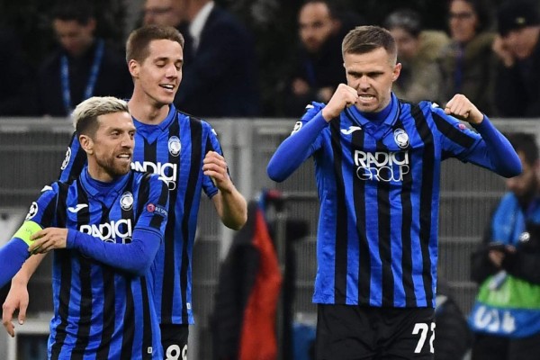 Atalanta goleó al Valencia y acaricia los cuartos de final de la Champions League