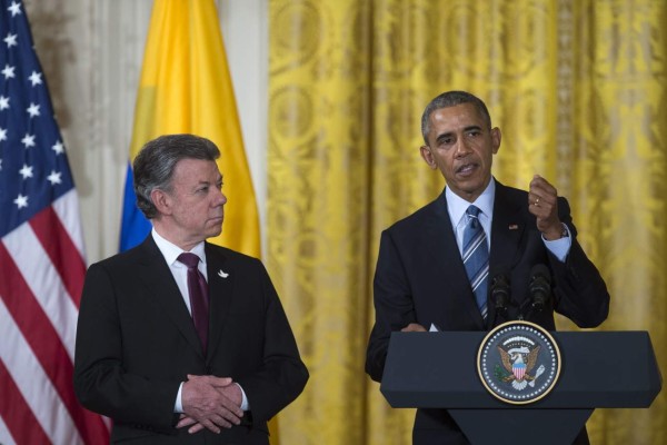 Obama anuncia millonario plan para financiar paz en Colombia