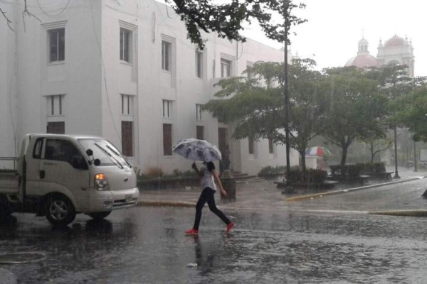 Pronostican lluvias y chubascos en la mayor parte de Honduras