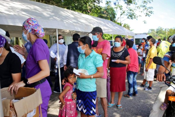 Ferias de la salud y hospital móvil ofrecen atención gratuita en SPS
