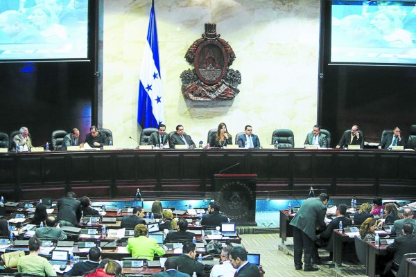Congreso hondureño deroga impuesto del 10% sobre la plusvalía