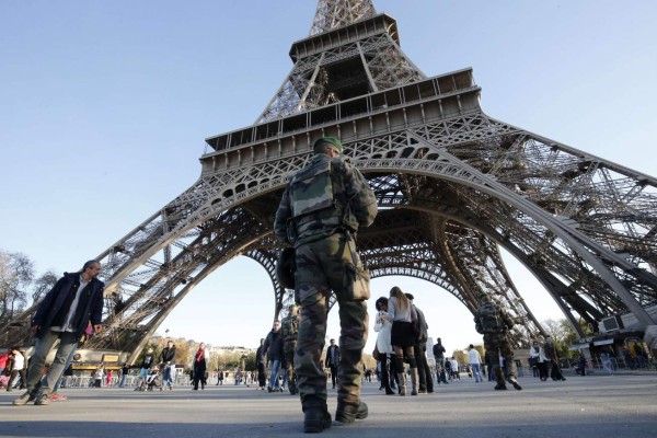 Identifican al terrorista 'carnicero' del concierto en París