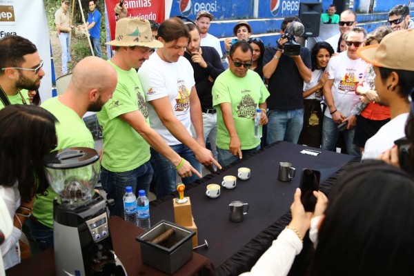 Bajos precios no reducen el interés por café hondureño