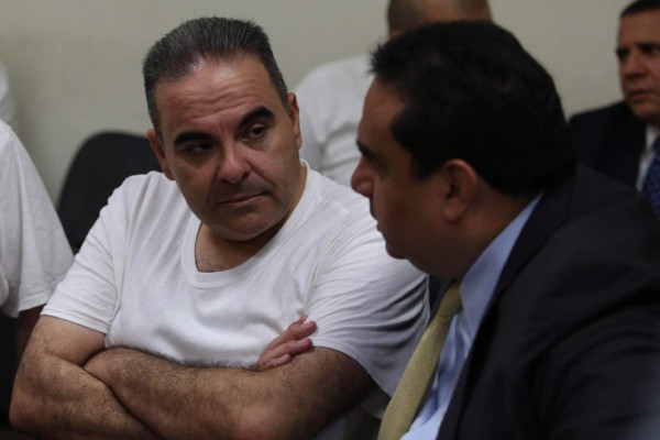 El Salvador: Fiscalía pide 10 años de cárcel para Tony Saca