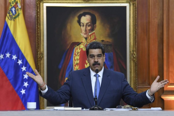 Maduro dice que Trump ataca a Venezuela para tapar crisis de coronavirus en EEUU