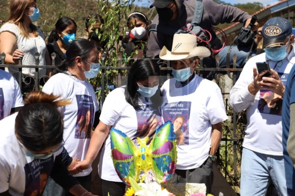 Madre de Keyla Martínez sostiene que intentan tapar el delito sobre la muerte de su hija