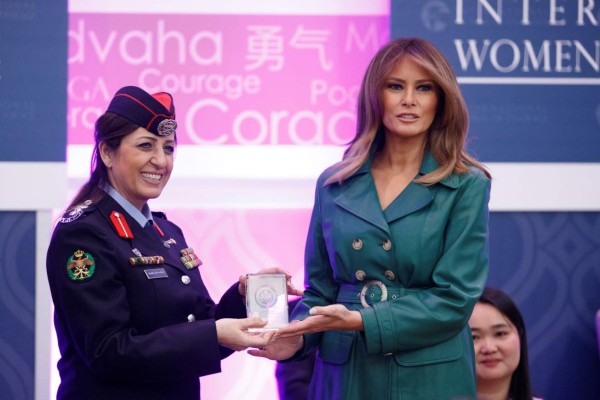 Melania Trump entrega premio a 'Mujeres de Coraje'