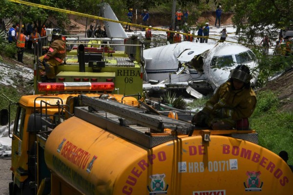 Reanundan operaciones en el Toncontín tras accidente de avión