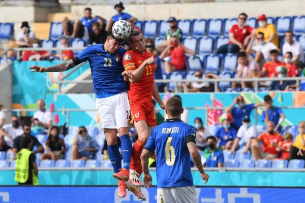 Eurocopa: Italia sigue con campaña perfecta; Gales a octavos pese a la derrota
