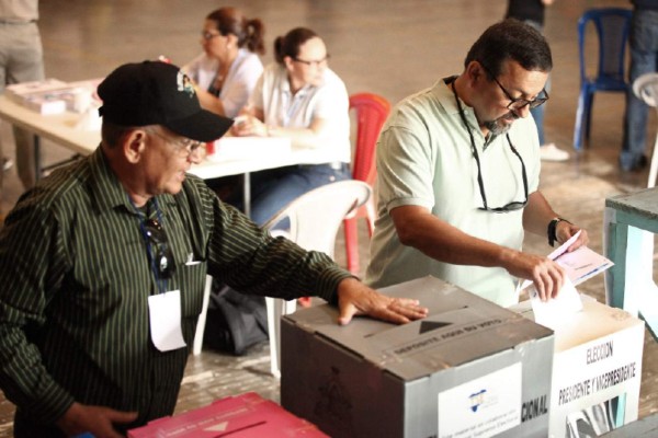 Hoy se definen posiciones en las papeletas electorales