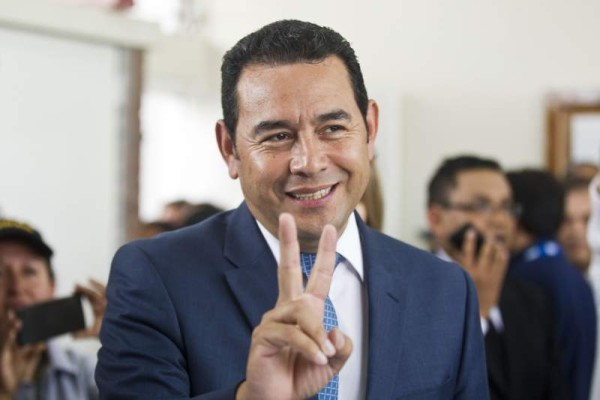 Morales dio la sorpresa en las elecciones de Guatemala al convertirse en el favorito para suceder a Alejandro Maldonado.