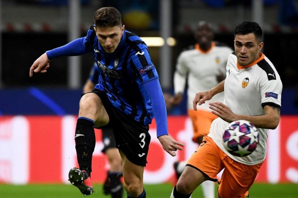 Atalanta goleó al Valencia y acaricia los cuartos de final de la Champions League