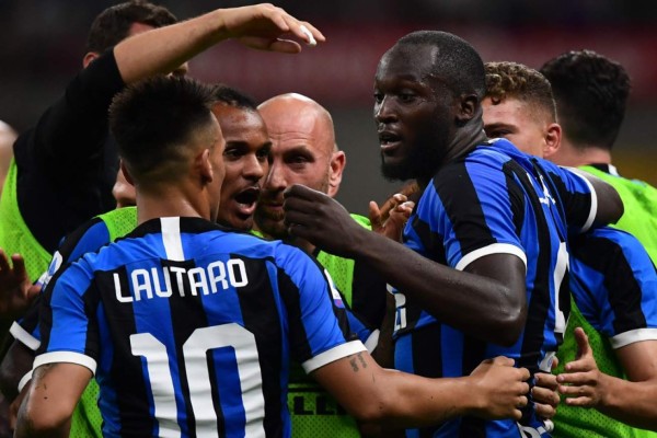 Video: El Inter golea al Lecce en estreno goleador de Lukaku
