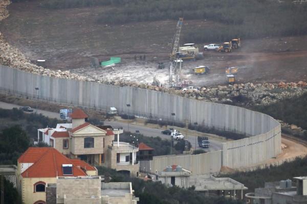 Ejército descubre túnel desde Líbano que se adentra 40 metros en el Israel