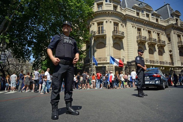 París tembló sobre sus pies: Estado Islámico