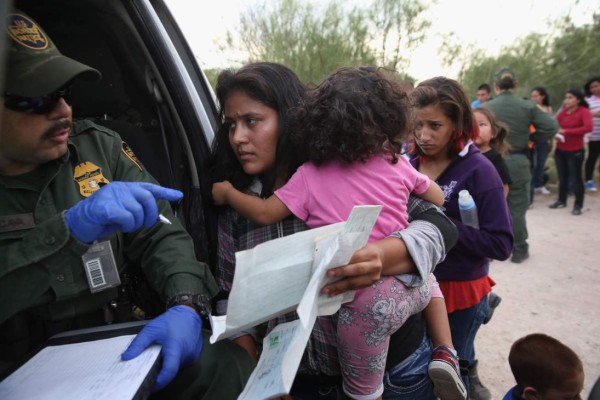 EUA recibe 82 solicitudes de asilo para menores hondureños