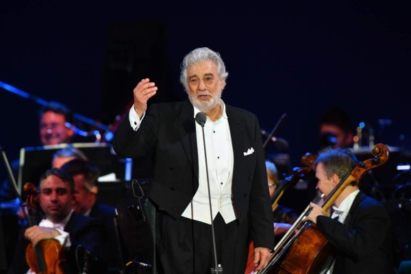 Plácido Domingo dimite de la Ópera de Los Ángeles tras acusaciones de abuso
