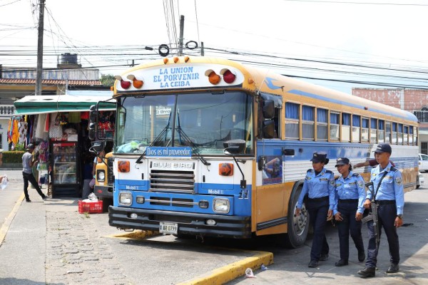 Terror se apodera de transportistas y usuarios de La Ceiba por la extorsión