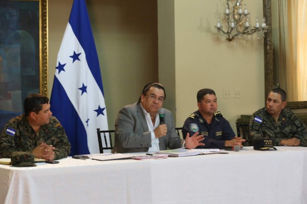 Corrales: Homicidios van a la baja en Honduras