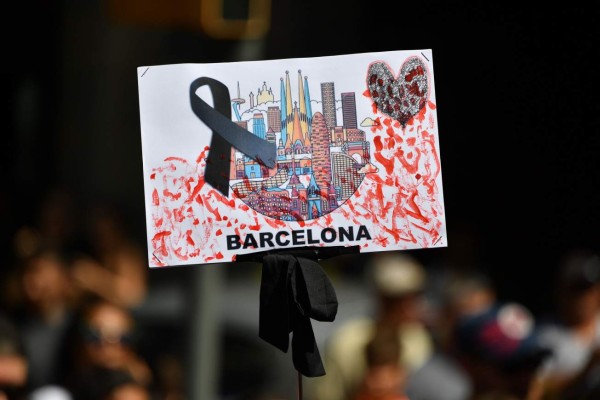Terroristas planeaban 'atentados de mayor alcance' en Barcelona