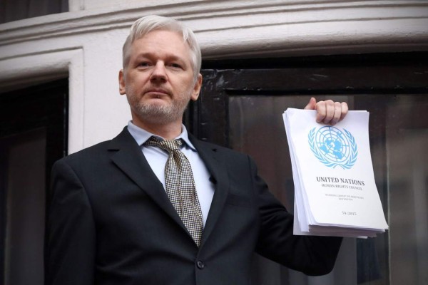 Assange, interrogado por la justicia en la embajada de Ecuador en Londres