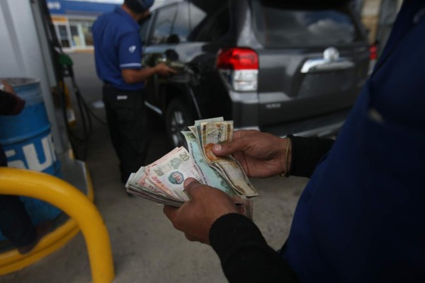 Combustibles en Honduras mantienen tendencia a la baja